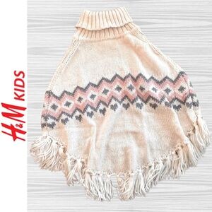 H&M Kid Knitted Turtleneck Poncho Shawl Cream Pink Gray Hearts Diamond / Size M